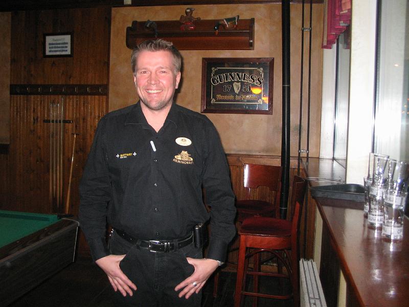 kodetalvi 020.jpg - Hemppa lahjoitti palkintoja, Kiitos siitä Esalle